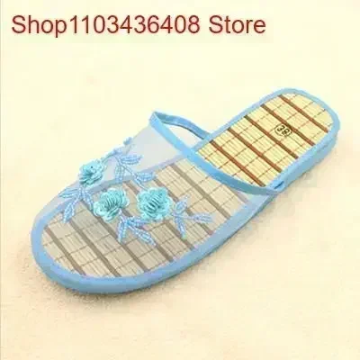 Women Stylish  Floral Slippers - đánh giá và giá Baby Gate Stairs